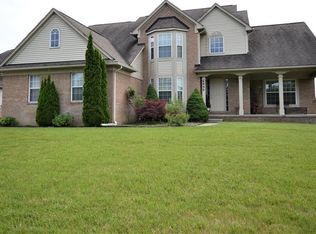 4890 Spring Meadow Dr, Clarkston, MI 48348