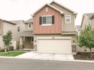 1090 W Stonehaven Dr, North Salt Lake, UT 84054