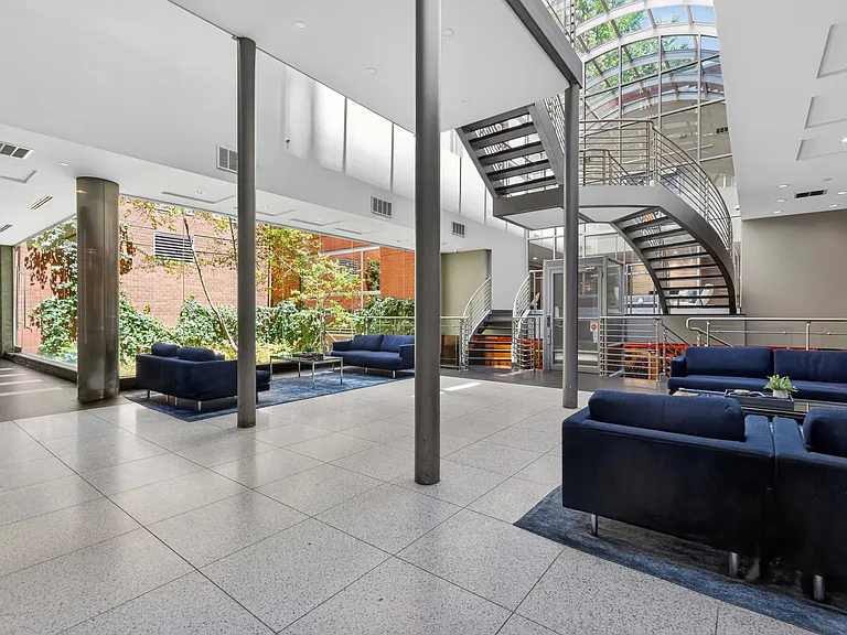 555 W 23rd St #S4K — Photo 9