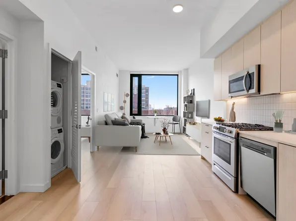 153-10 88th Avenue 704 image 1 of 28
