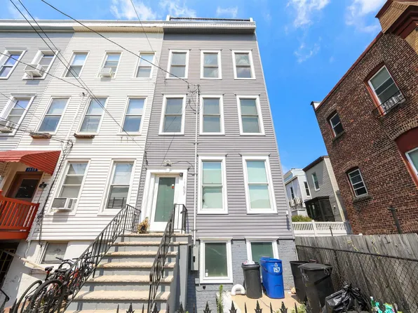 157 Sherman Avenue image 7 of 18