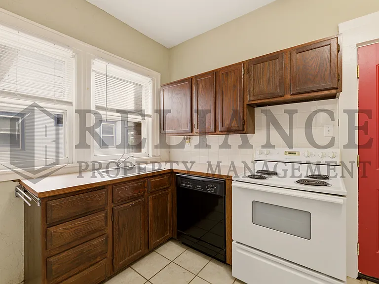 3422 E Douglas Ave #2-1 — Photo 18
