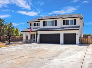 8160 April Ave, Hesperia, CA 92345