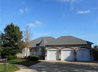 614 Grand View Ridge Ct, Eureka, MO 63025