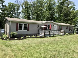 120 Oak Creek Rd, Ghent, WV 25843
