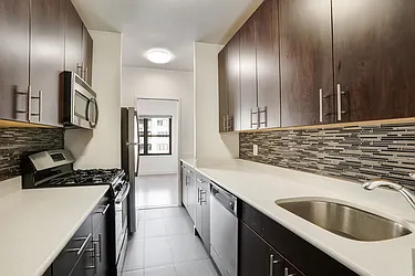Rented by Algin Management