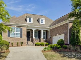 14924 High Bluff Ct, Charlotte, NC 28278
