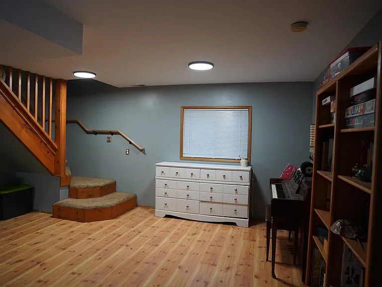 20507 Stephen Cir — Photo 5