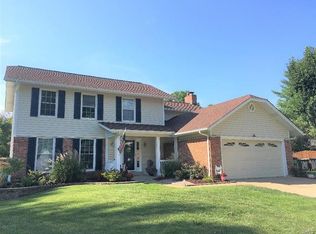 233 W Biddeford Ct, Saint Charles, MO 63304