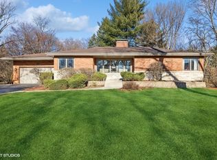 6411 Pontiac Dr, Indian Head Park, IL