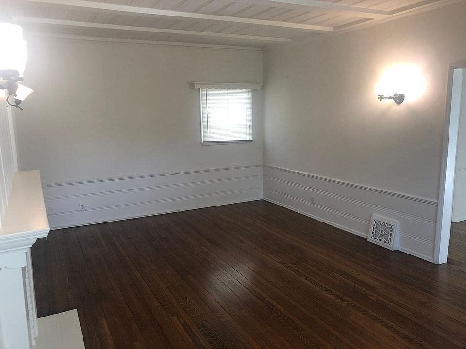 1st image of 9619 Charleville Blvd