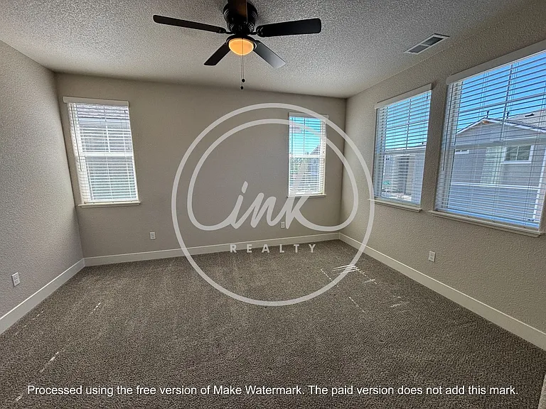 306 Cattail Cir — Photo 11