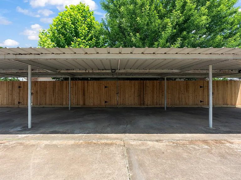6713 Biggs Ct — Photo 24