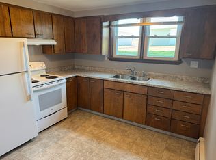 614 11th Ave SW APT 3, Valley City, ND 58072