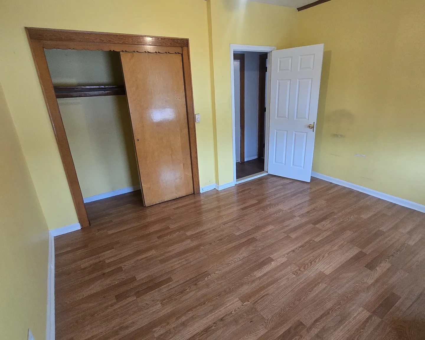 3 bedroom 1 bath apartment — Photo 4