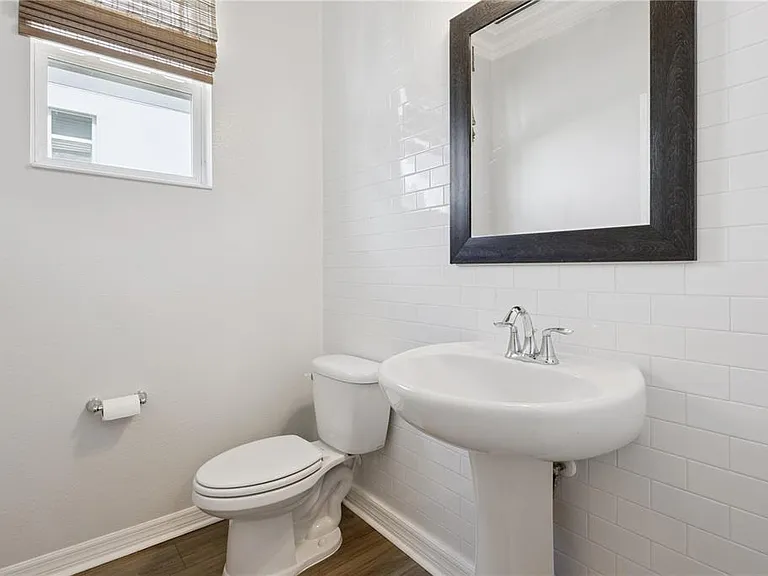 15883 Tollington Aly — Photo 33