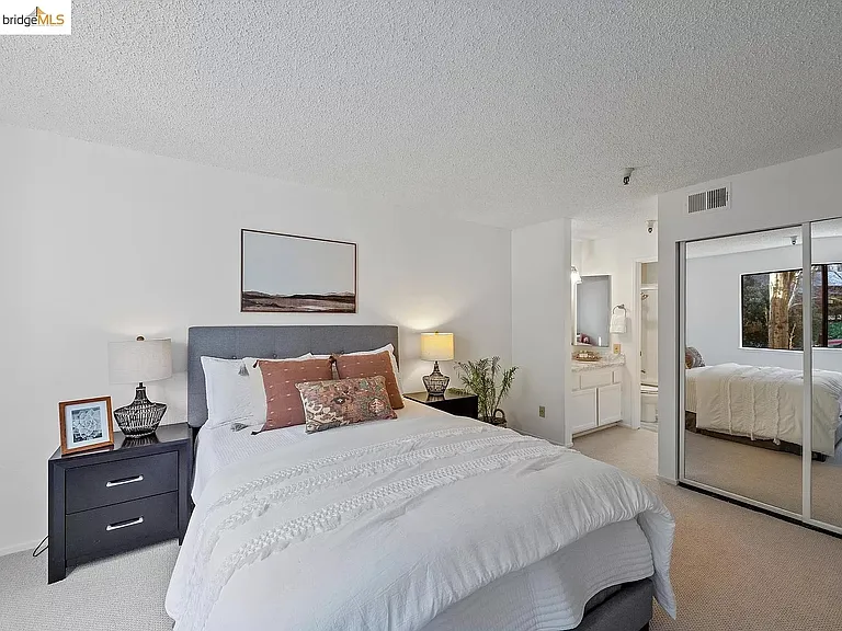 545 Pierce St #2209 — Photo 23