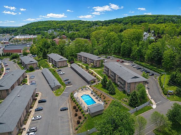 2nd image of 201 Evergreen St APT 2-2B