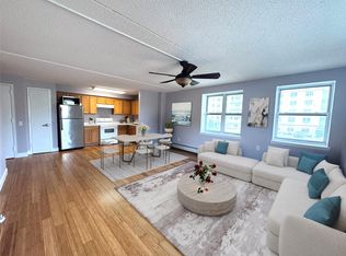 221 Beach 80th St APT 2J, Rockaway Beach, NY