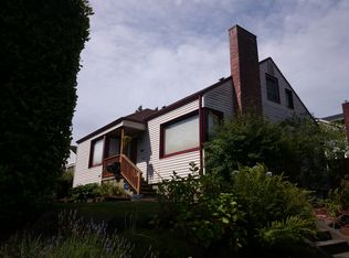 7061 8th Ave NW, Seattle, WA 98117