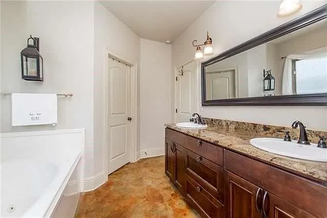 152 Fayedaye Dr — Photo 14