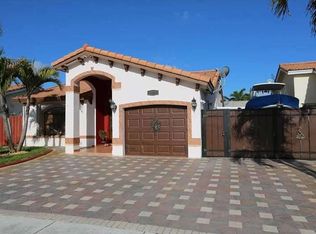 1026 SW 143rd Ct, Miami, FL 33184