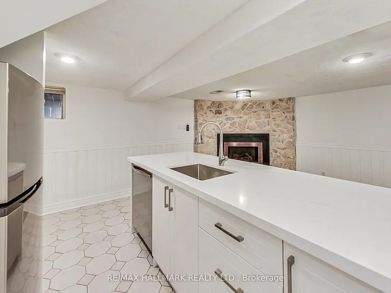 40 Tiago Ave — Photo 6