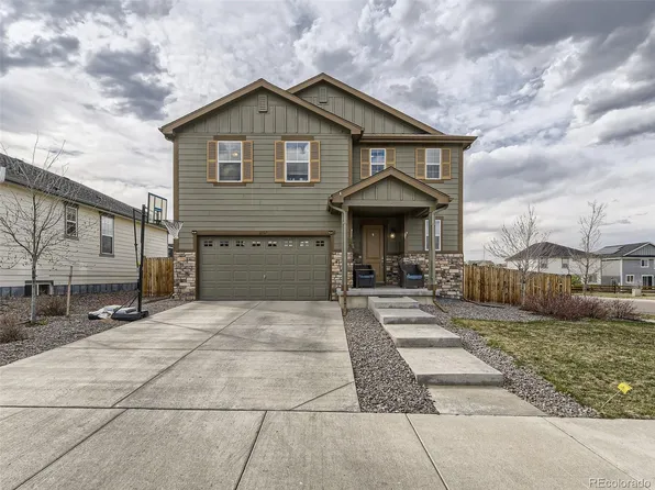 2107 S Ceylon Court, Aurora, CO 80013