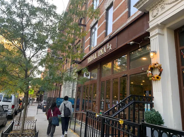 138 Edgecombe Avenue image 11 of 11