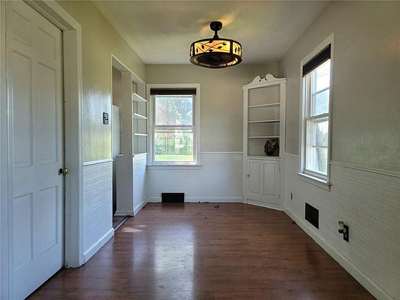 5th image of 1705 S 27th St