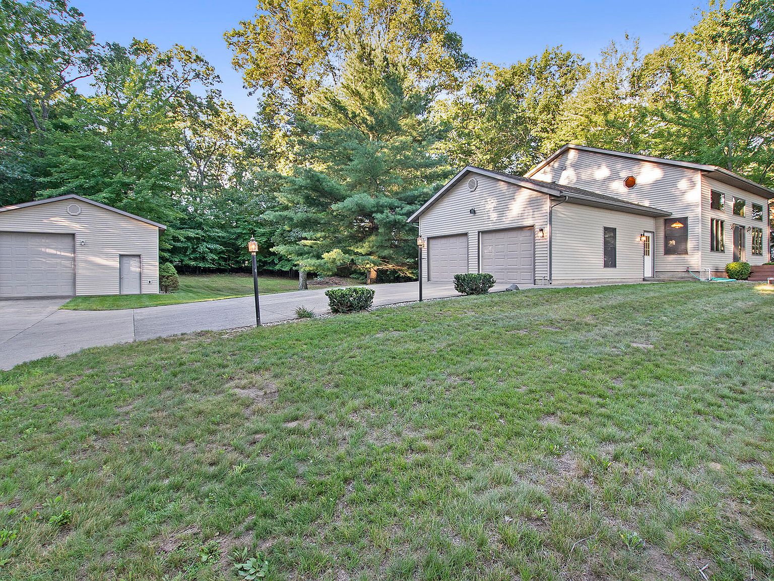 980 E Hess Lake Dr, Grant, MI 49327 Zillow