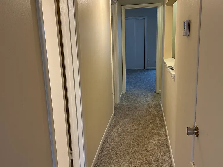 3731 Bunkerhill Dr — Photo 13
