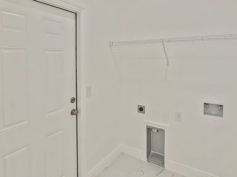 3034 Price Ave — Photo 18