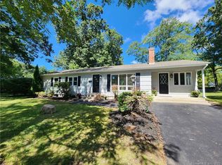 3 Fernwood Ave, Enfield, CT 06082
