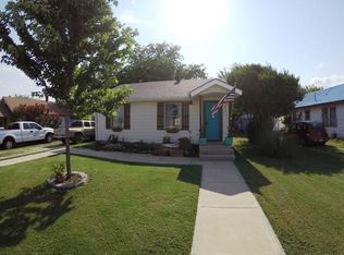 809 Mitacek Ave, Prague, OK 74864