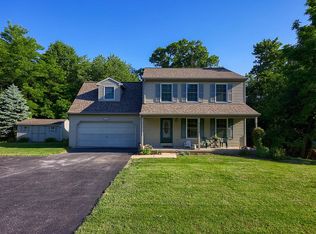 235 Owl Hill Rd, Lititz, PA 17543