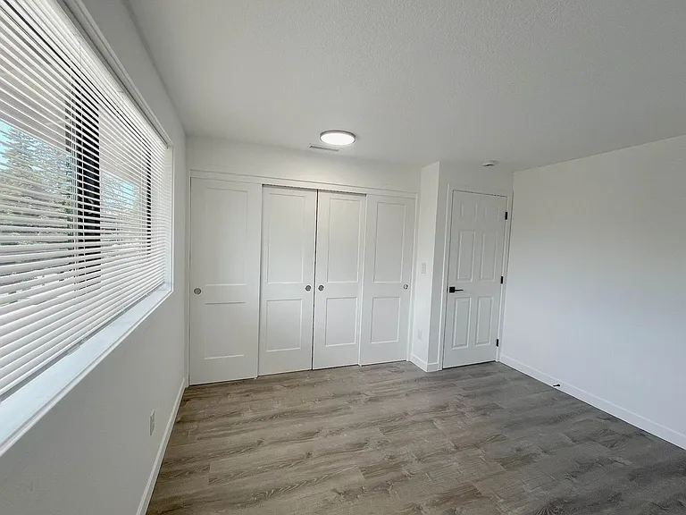 Erica Village — Photo 75