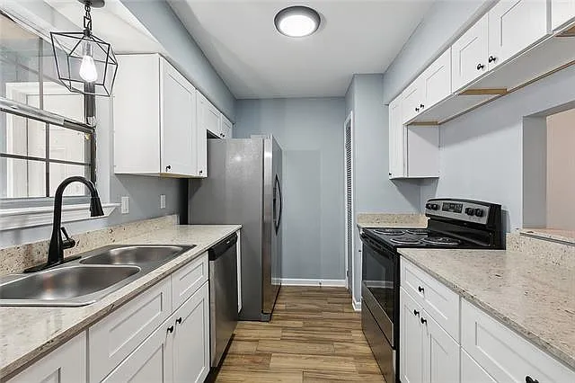 26 Brandon Hall Dr #A — Photo 5
