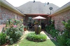 2nd image of 119 Carondelet Ct