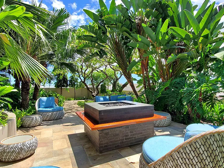 1555 Kapiolani Blvd #802 — Photo 34