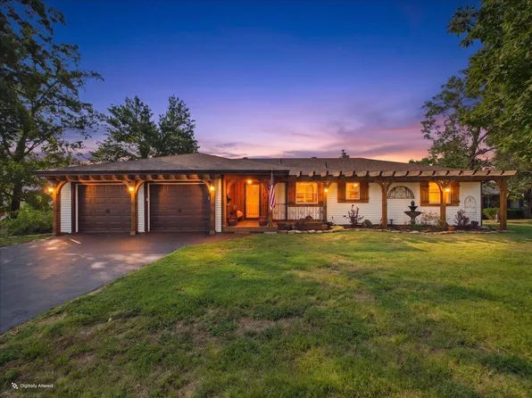 38 Skyline Drive, Kimberling City, MO 65686