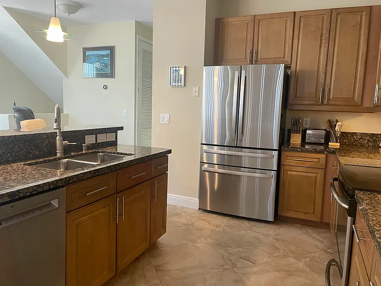 552 NW 39th Cir N — Photo 7