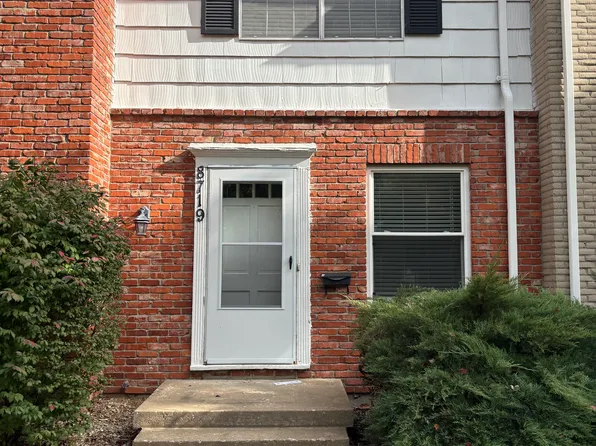 8719 Sycamore Ave, Kansas City, MO 64138