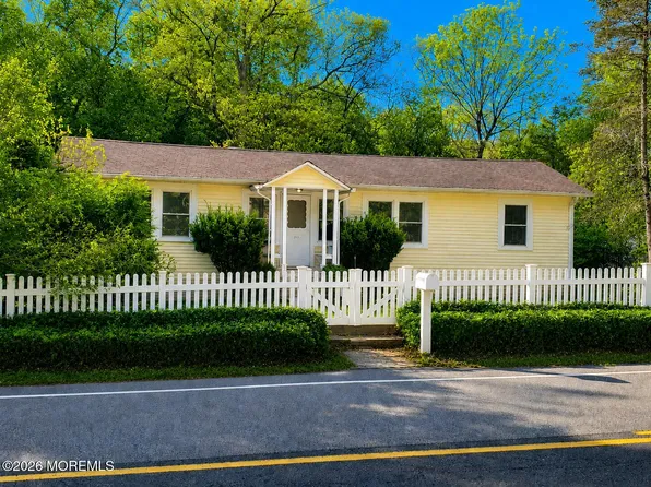 689 Freehold Road, Jackson, NJ 08527