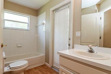 1st image of 11697 Fringetree Ct