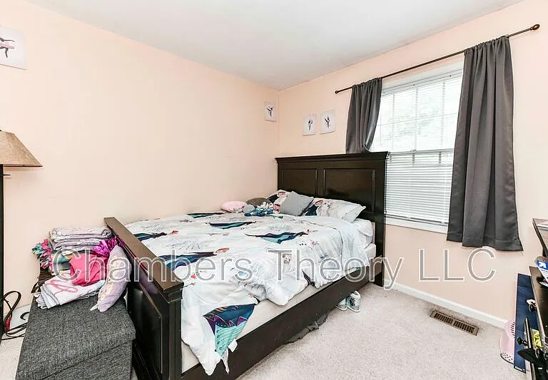 21929 Myrtlewood Sq — Photo 15