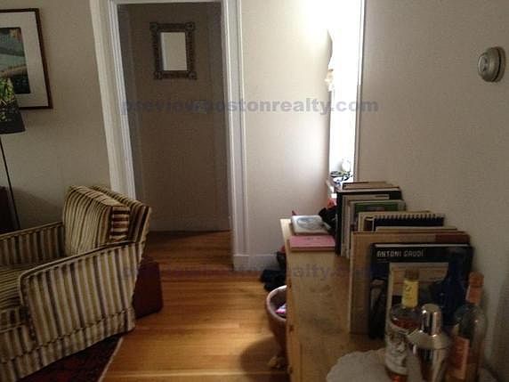 2nd image of 32 Ransom Rd #Nf2