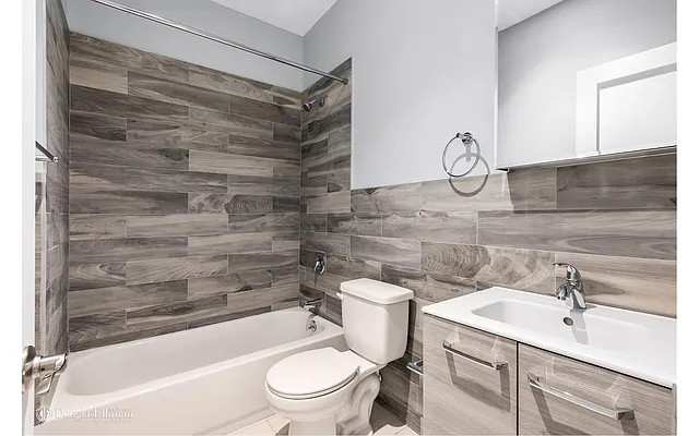 Rented by Douglas Elliman | media 14