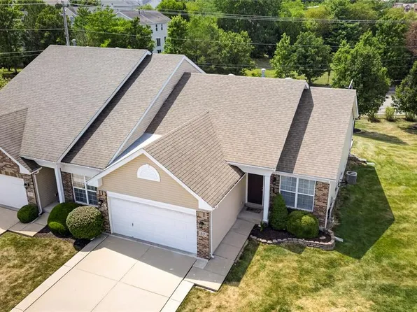 37 Sommer Circle Dr, O'Fallon, MO 63368