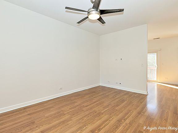 3rd image of 757 Cherry Creek Dr #757